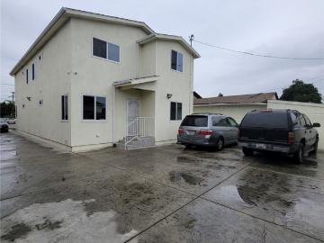 8455 Santa Fe Ave, Huntington Park, CA 90255 | MLS #DW25270
