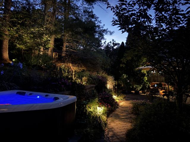 8456 Indian Hills Dr