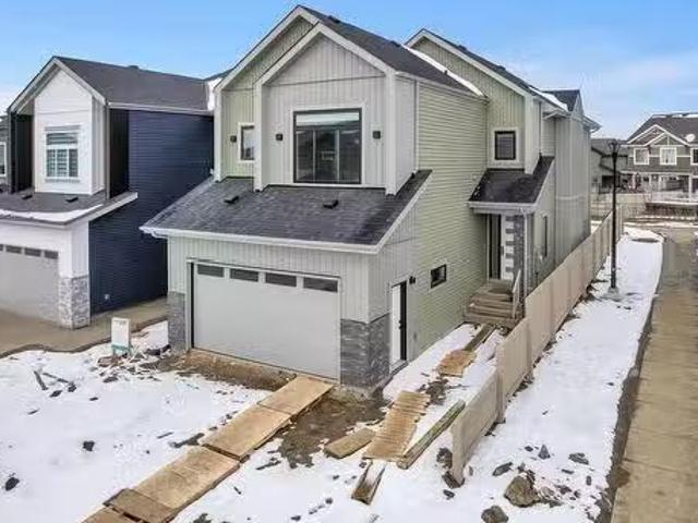 8452 Mayday Link Sw, Edmonton, AB, T6X 3E6 house for sale L.