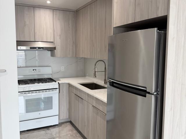 845 55th Street, Unit 3B