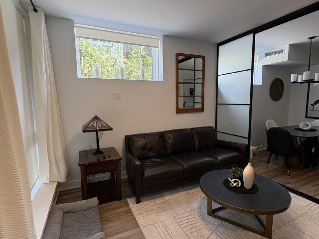 845 Champlain Street 1 Ottawa, ON K1C 1K3