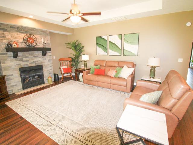 845 S Bay Hill
