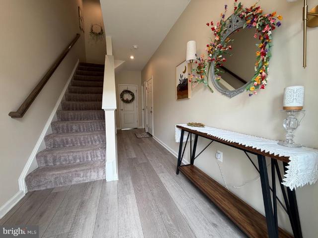 8468 Randell Ridge