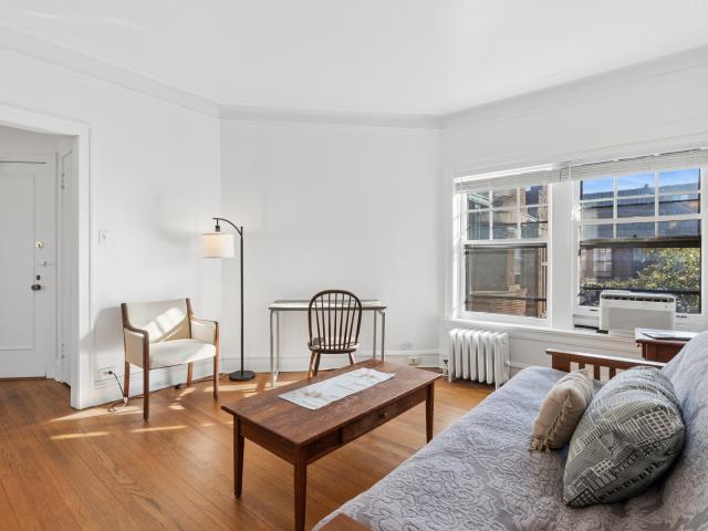 846 Hinman Avenue # 3