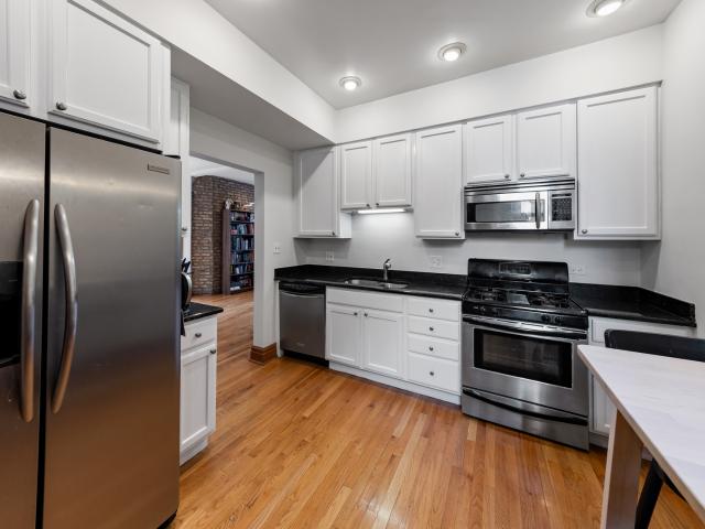 846 W Newport Avenue # 2S