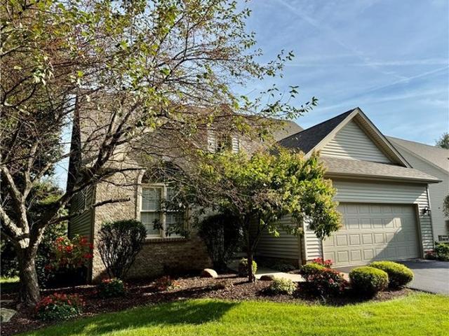 8474 Hitchcock Rd, Youngstown, OH 44512