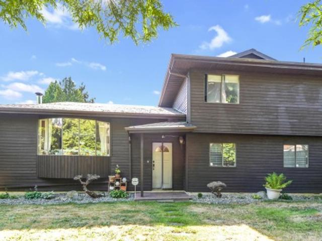 8473 Street, Surrey, BC, V3S 3M9 house for sale | Listing ID R3140 | Royal LePage
