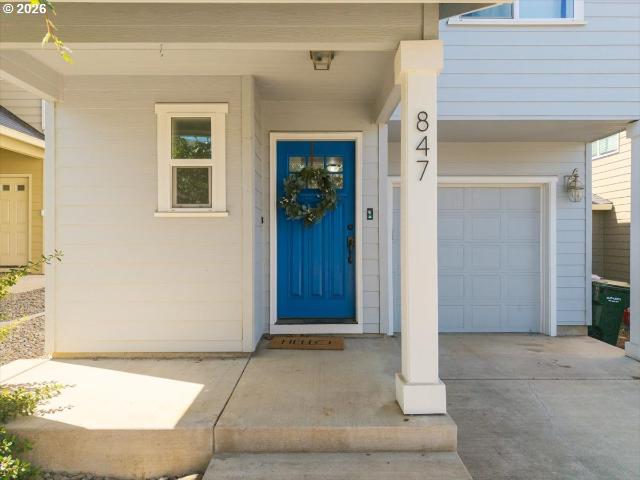 847 crouchen st