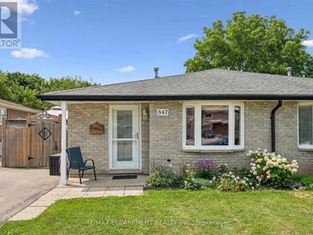 847 Doon Village Road, Kitchener, ON, N2P 1A1 house for sale | Listing ID X13814 | Royal LePage
