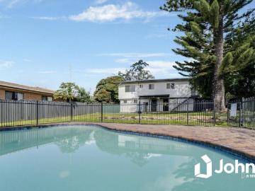 8/47 Hindes Street Lota