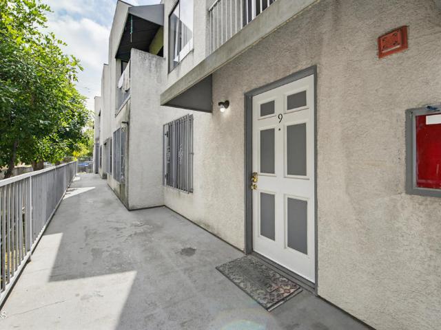 847 N Raymond Avenue 9A