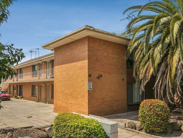 8/47 Station Street, Fairfield