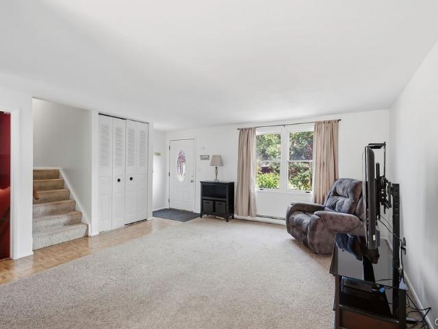 8484 Chinkapin Circle