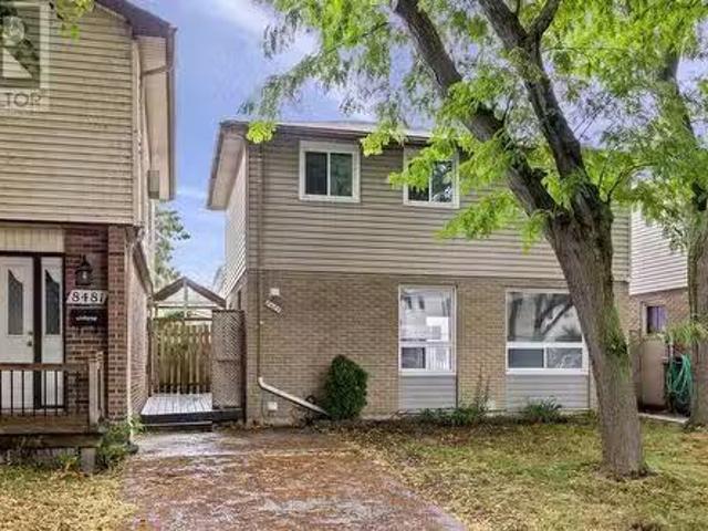 8485 Darlington Crescent, Windsor, ON, N8S 4M3 house for sal.