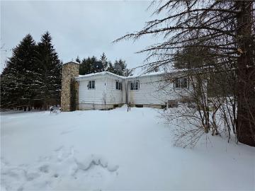 8486 Saunders Road