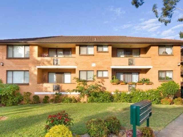 8/48 Sheffield St, Merrylands