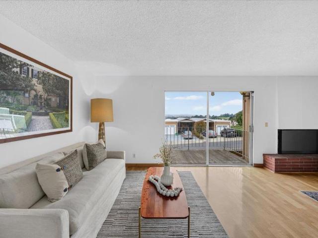 848 Stonegate Drive