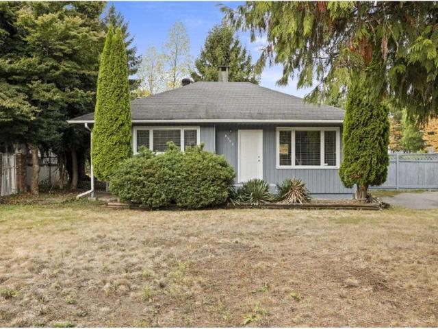 8495 164 STREET — 3 Bedroom