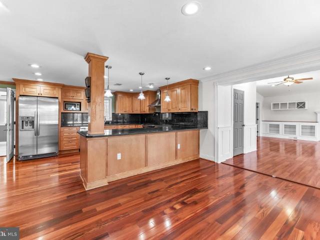 8499 Saint Andrews Drive