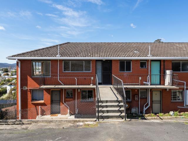 8/49 51 Second Avenue, WEST MOONAH, TAS 7009
