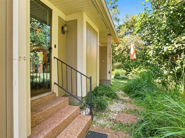 849 Todd Preis Dr