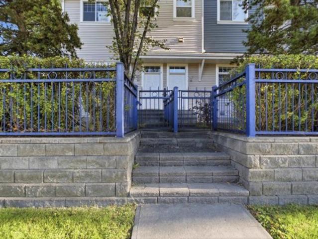 84 830 Av Sw, Edmonton, AB, T6X 1J8 townhouse for sale | Listing ID E4506 | Royal LePage