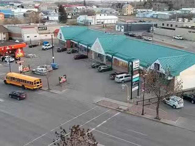 84 86 Broadway Street E, Yorkton, SK, S3N 0K9 commercial f.