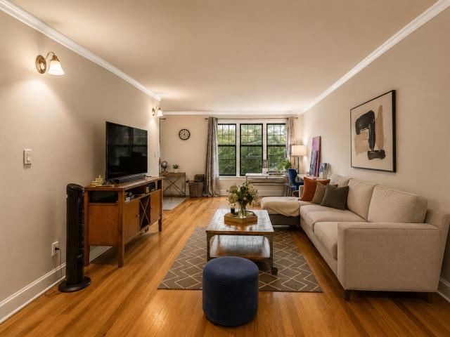84 39 rd Avenue, Queens, NY