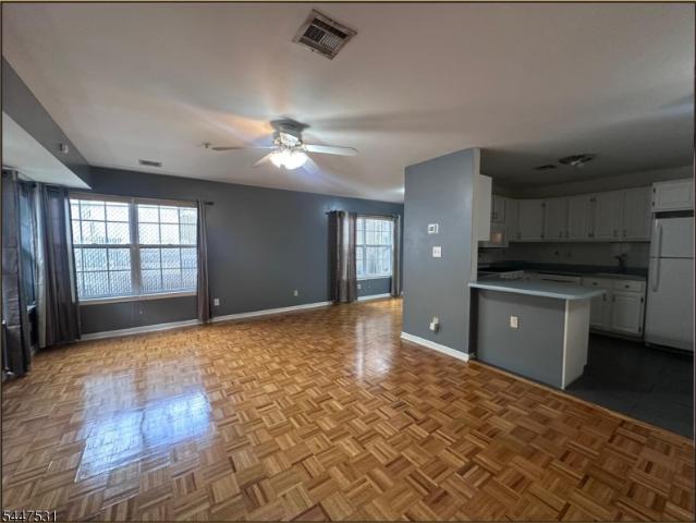 84 Union St # C2