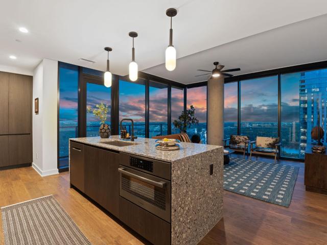 84 East Ave # 1506