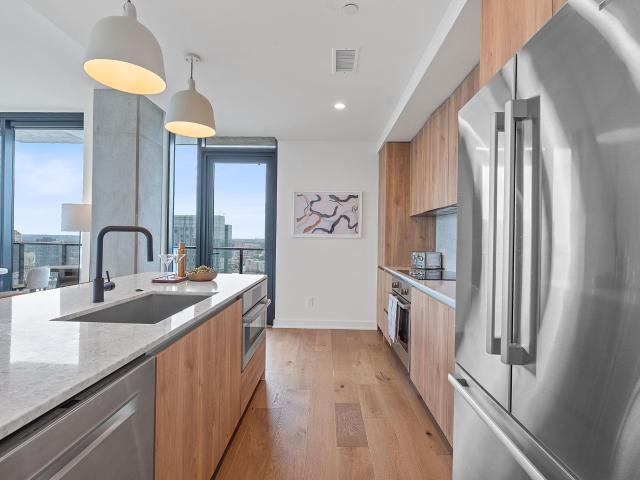 84 East Ave # 3801