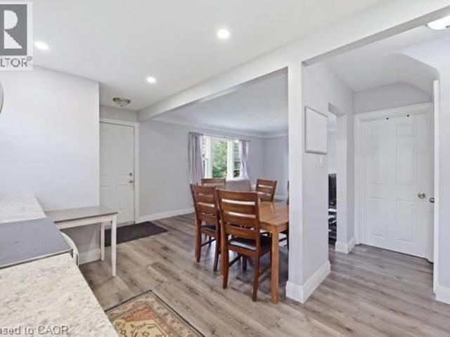 84 EWEN Road, Hamilton, Ontario, L8S3C5