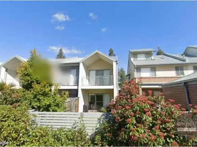 84 Lakeview Drive, Cranebrook House for rent Listed by Leasin.