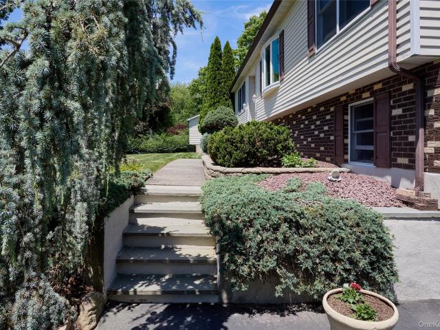 84 Longdale Road
