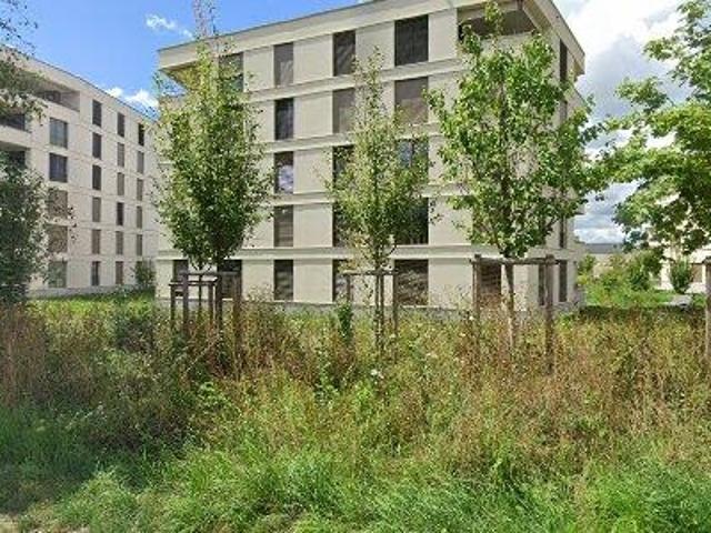 84 m2 apartment for rent in Saane