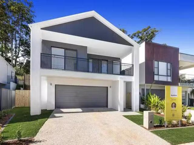 84 Palm Forest Circuit, Forest Glen, QLD 4556