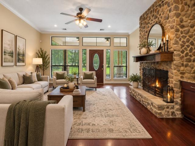84 Private Road 635