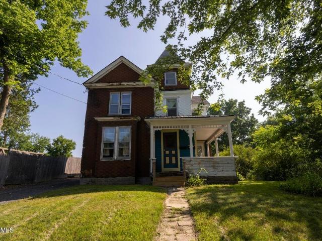 84 River Street