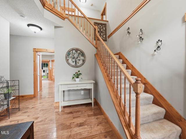 84 Sara Jen Drive