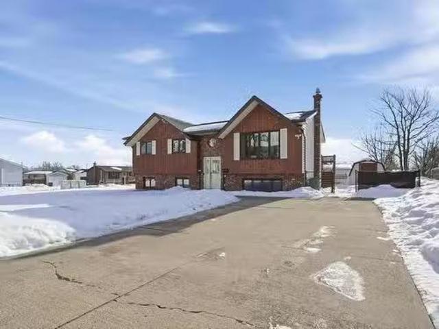 84 Shrewsbury Road, Dartmouth, NS, B2V 2E3 house for sale L.
