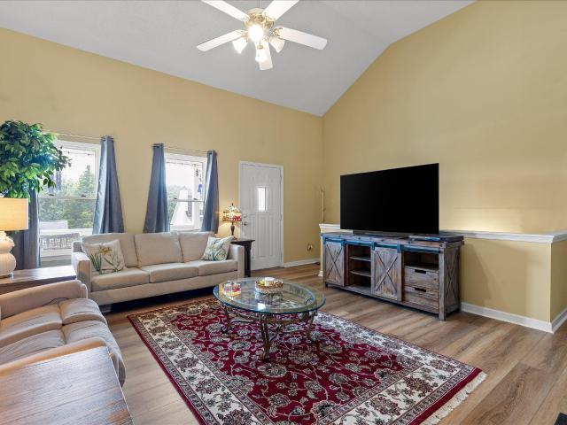 8501 Bay Run Drive