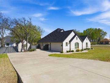 8501 Kingsley Circle