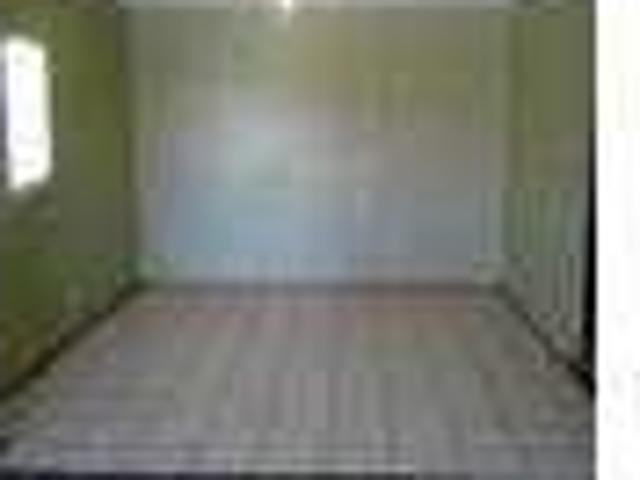 $850 / 3br DUPLEX