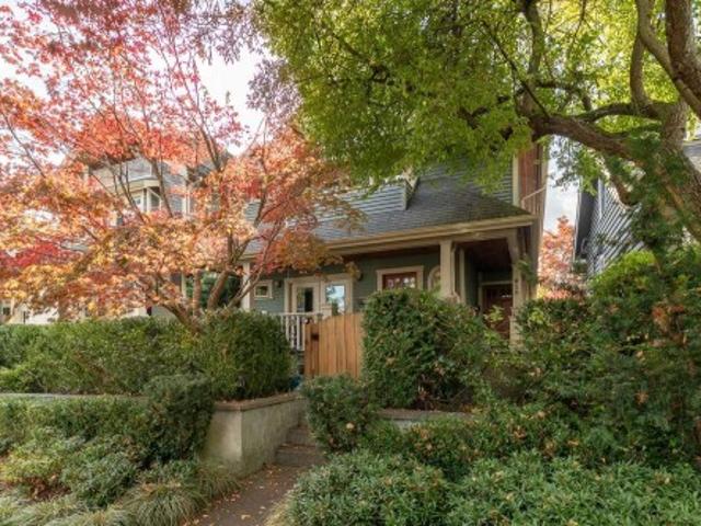850 10Th Avenue E, Vancouver, BC, V5T 2B1 duplex for sale | Listing ID R3170 | Royal LePage
