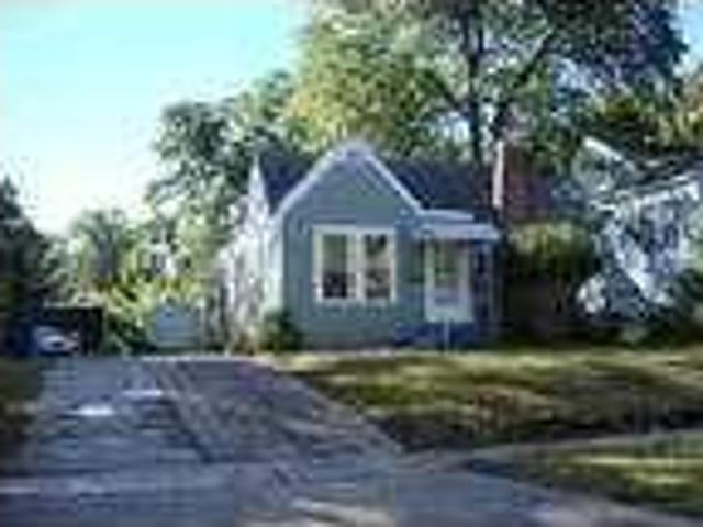$850 / 2br 2 or 3 bdr on nice street Highland map 2br bedroom