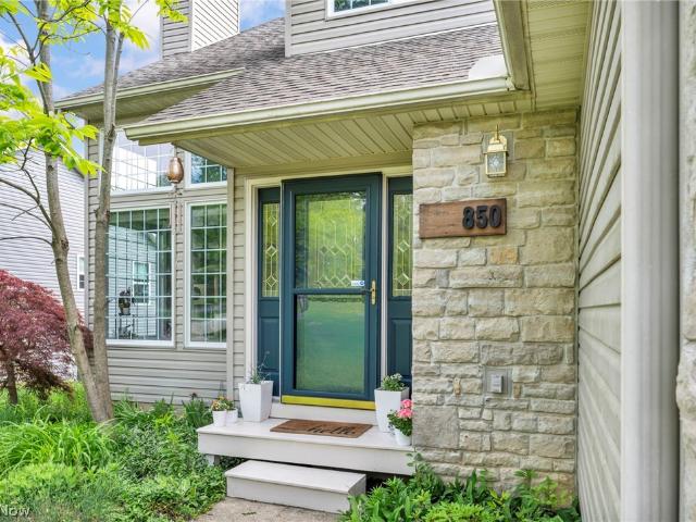 850 Fairway Drive