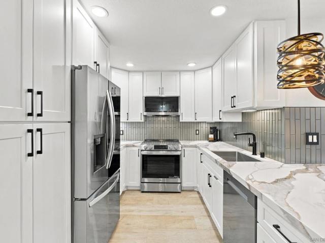 850 State Street 312