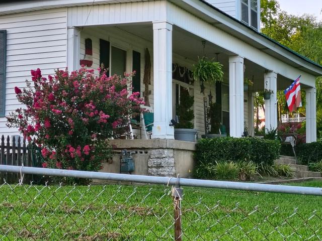 850 Sugar Flat Rd