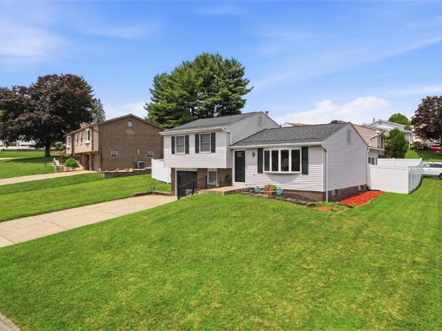 850 Westchester Dr