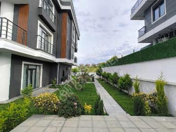 850m² Arsa İçinde Özel Yapım Lüks 5+3 Villa